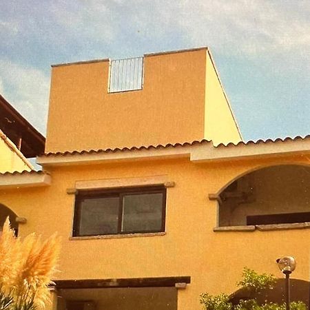 Giglio Apartment Vista Mare E Parcheggio Privato Porto Rotondo Exterior foto